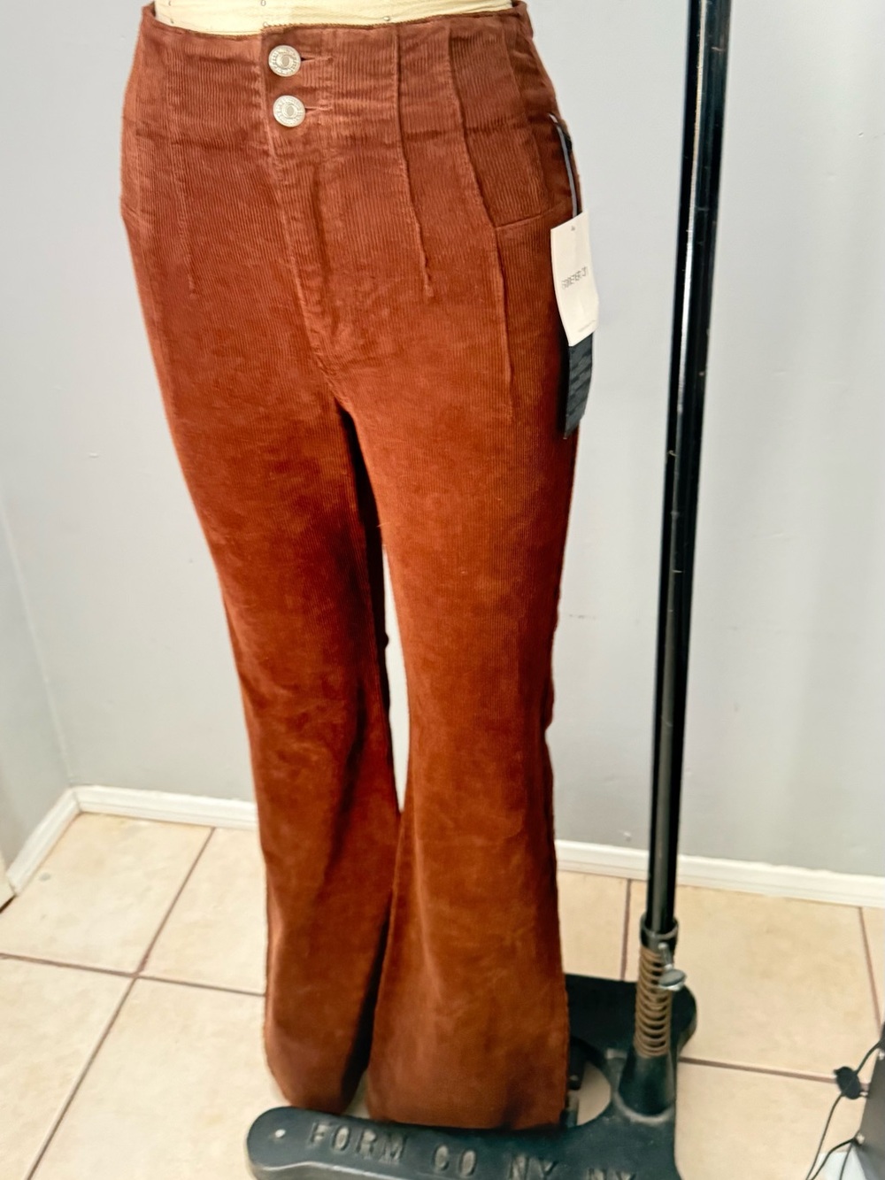 Chocolate Corduroy pants very retro old school style straight leg - Picture 7 of 10